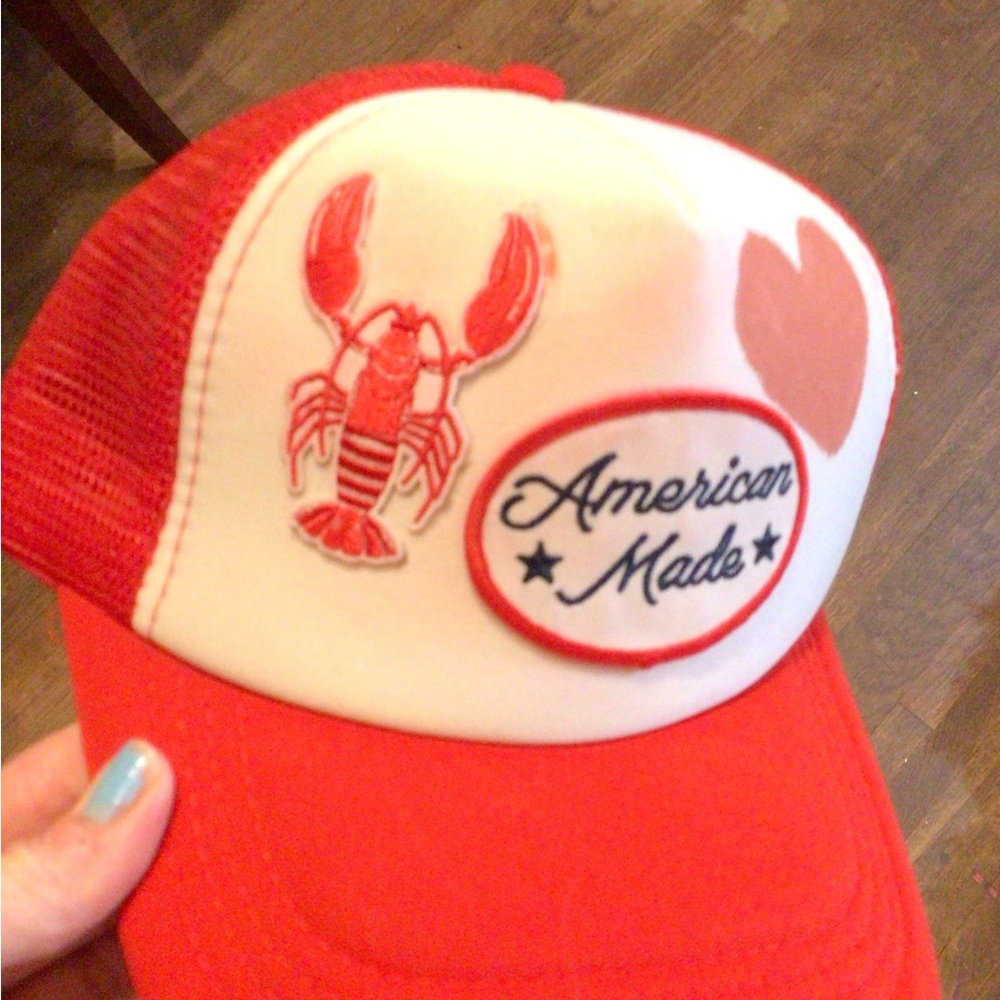 NEW!mupcycled Trucker Heart & Lobster Design - Picture 3 of 5